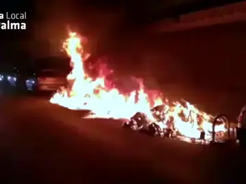 Un agente de la Policía Local, herido tras intervenir en un incendio en Palma Un agente de la Policía Local, herido tras intervenir en un incendio en Palma