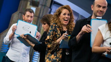 El divertido teléfono escacharrado de dibujos con María Castro y Angy Fernández en 'El Hormiguero 3.0'