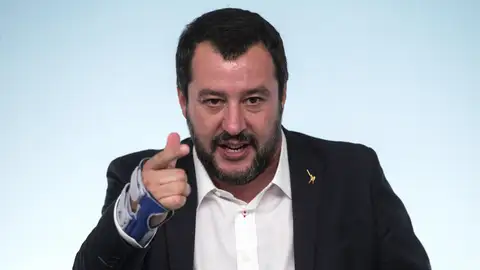 Italia aprueba el uso de armas de fuego en legítima defensa Italia aprueba el uso de armas de fuego en legítima defensa