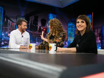 María Castro, sobre el rodaje de 'Amar es para siempre': "A las 12 de la mañana ya tengo 6 secuencias grabadas" María Castro, sobre el rodaje de 'Amar es para siempre': "A las 12 de la mañana ya tengo 6 secuencias grabadas"