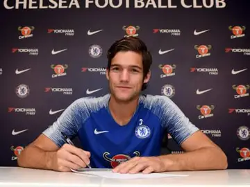 Marcos Alonso renueva con el Chelsea hasta 2023 Marcos Alonso renueva con el Chelsea hasta 2023