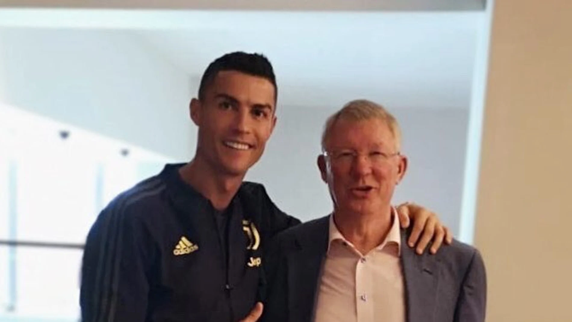 Cristiano Ronaldo y Alex Ferguson en Twitter Cristiano Ronaldo y Alex Ferguson en Twitter