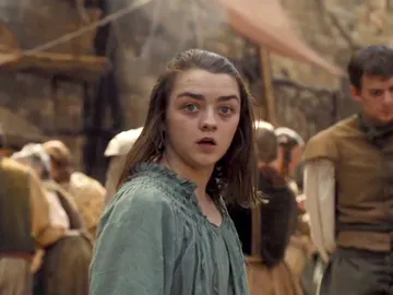 Arya también está sorprendida con el tuit Arya también está sorprendida con el tuit