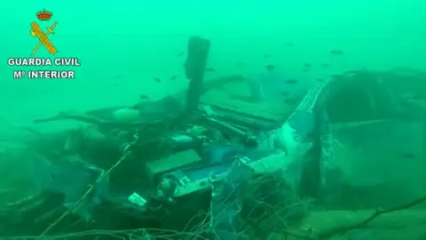La Guardia Civil rastrea el fondo marino para localizar objetos arrastrados por la riada en Baleares La Guardia Civil rastrea el fondo marino para localizar objetos arrastrados por la riada en Baleares