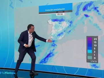 Chubascos acompañados de tormentas fuertes y persistentes en Canarias 