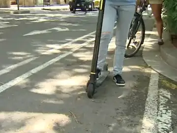 Fallece tras ser atropellada cuando circulaba en patinete por Sabadell Fallece tras ser atropellada cuando circulaba en patinete por Sabadell