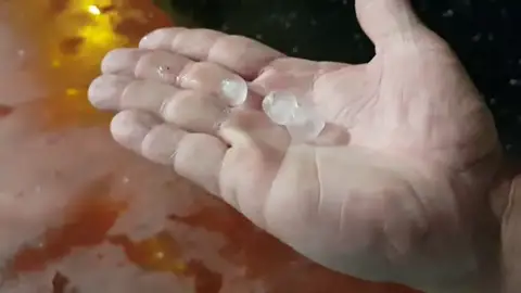 La borrasca se apodera de las Canarias con fuertes tormentas y granizo La borrasca se apodera de las Canarias con fuertes tormentas y granizo