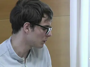 El asesino de Pioz usa sus problemas en el colegio para justificarse: "El alcohol ha sido mi único amigo desde los 10 años" El asesino de Pioz usa sus problemas en el colegio para justificarse: "El alcohol ha sido mi único amigo desde los 10 años"