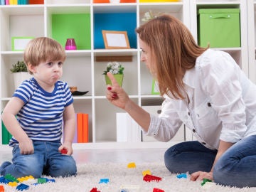 Reprimenda a niño