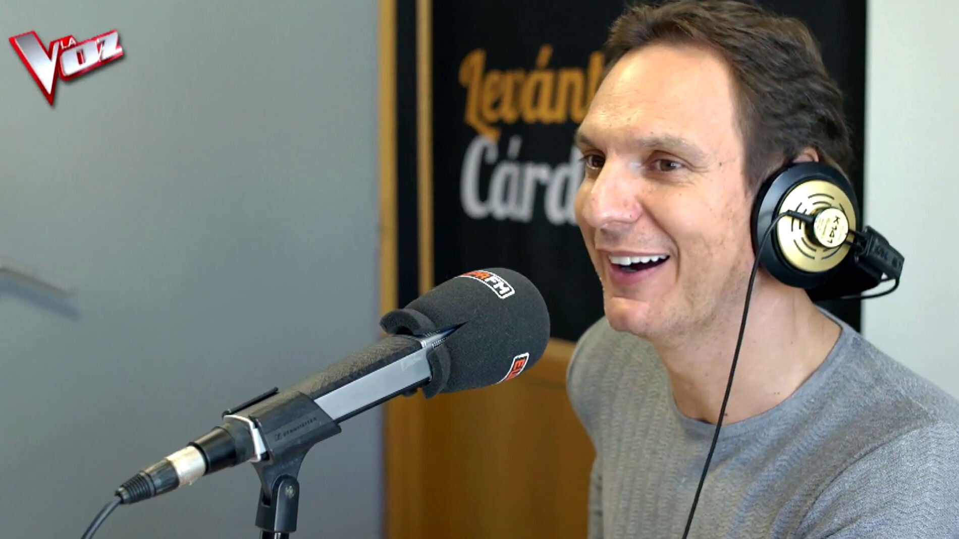 Javier C&aacute;rdenas presenta a las cuatro voces que luchan por una plaza en 'La Voz' a trav&eacute;s de las redes sociales de Europa FM