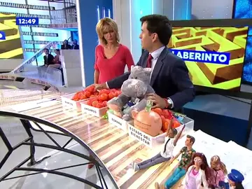 Las mandarinas y los peluches de Pablo Gimeno muestran las claves del descenso de servicios públicos pese a los impuestos Las mandarinas y los peluches de Pablo Gimeno muestran las claves del descenso de servicios públicos pese a los impuestos