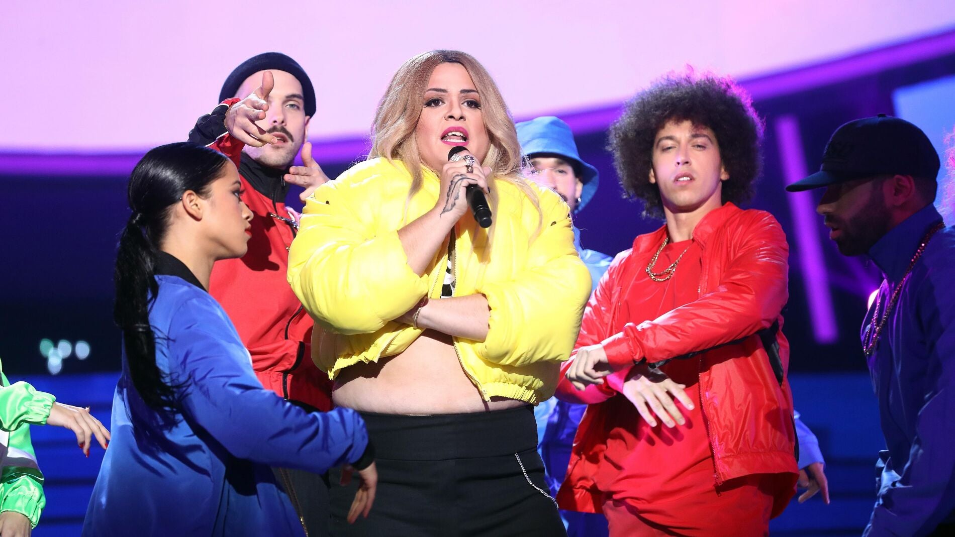 Brays Efe se transforma en Rita Ora para hacernos cantar &lsquo;Your song&rsquo;