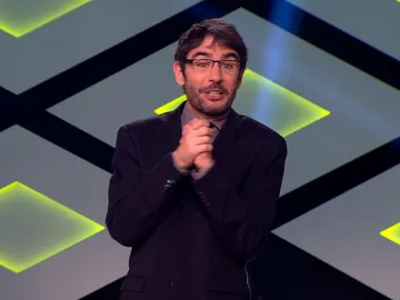 Juanra Bonet, entusiasmado en la pregunta de desempate de la bomba estratégica de '¡Boom!' Juanra Bonet, entusiasmado en la pregunta de desempate de la bomba estratégica de '¡Boom!'
