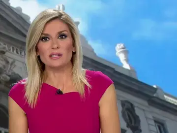 Sandra Golpe dirige y presenta Antena 3 Noticias 1 Sandra Golpe dirige y presenta Antena 3 Noticias 1