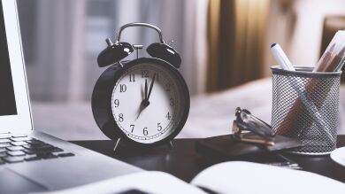 Llega el horario de verano: cómo saber si el móvil cambiará solo la hora