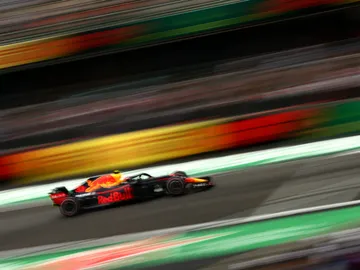 Verstappen rueda con el Red Bull Verstappen rueda con el Red Bull