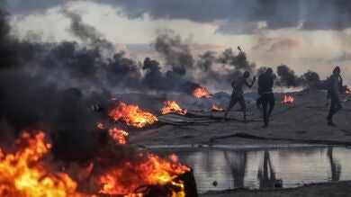 Israel ataca 80 objetivos militares en Gaza tras el lanzamiento de docenas de cohetes