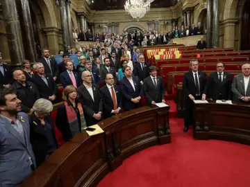 Pleno del Parlament que aprobó la DUI (Archivo) Pleno del Parlament que aprobó la DUI (Archivo)