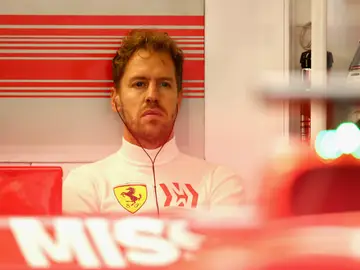 Vettel, en el box de Ferrari Vettel, en el box de Ferrari