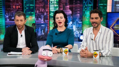 Paco León y Debi Mazar demuestran su destreza en 'Culo o codo' con Trancas y Barrancas