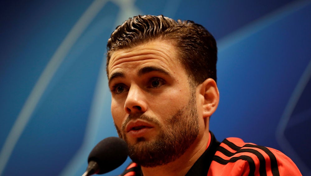 Nacho comparece ante los medios