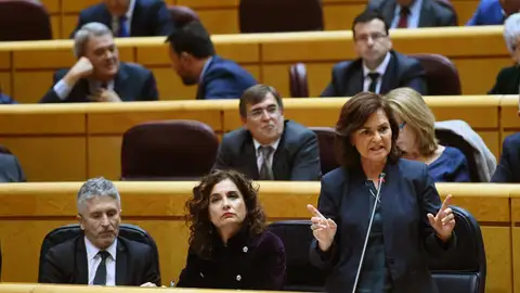 La ministra Carmen Calvo en el Senado La ministra Carmen Calvo en el Senado