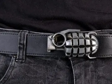 Un cinturón similar al que ha provocado la falsa alarma en Atocha y Sants Un cinturón similar al que ha provocado la falsa alarma en Atocha y Sants