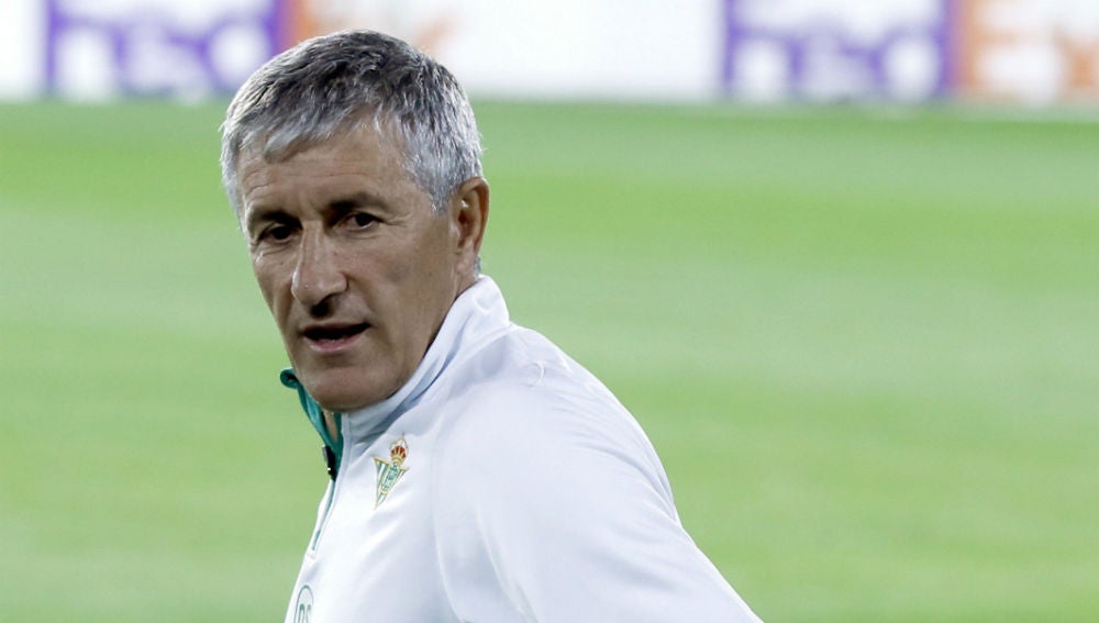 Quique Setién, en un entrenamiento