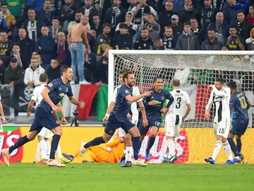 Mata celebra su gol de falta directa contra la Juventus Mata celebra su gol de falta directa contra la Juventus