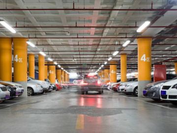 Parking de un centro comercial