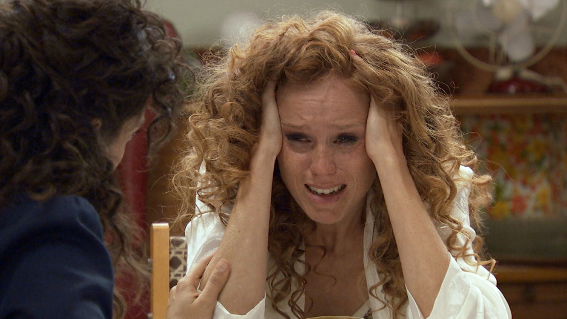 Natalia necesita despedirse de Manuel, el amor de su vida