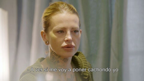 Paloma estalla al escuchar la conversación caliente de Javi y Lara