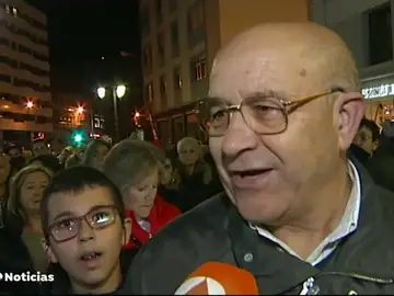 Miles de personas salen a las calles de Avilés y A Coruña al grito de "Alcoa no se cierra" para evitar el ERE Miles de personas salen a las calles de Avilés y A Coruña al grito de "Alcoa no se cierra" para evitar el ERE