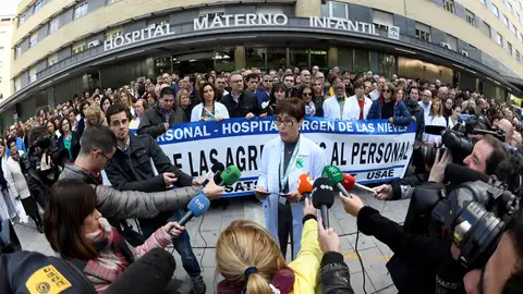 La presidenta de la Junta de personal del Hospital Virgen de las Nieves de Granada La presidenta de la Junta de personal del Hospital Virgen de las Nieves de Granada