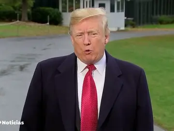 Trump firma una orden que limita las peticiones de asilo en su frontera con México Trump firma una orden que limita las peticiones de asilo en su frontera con México