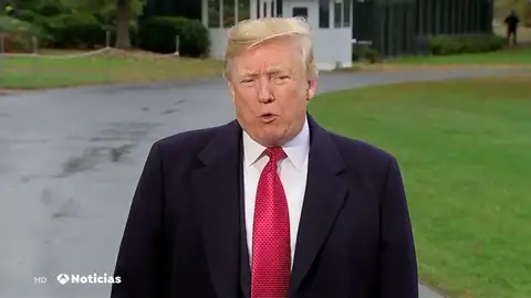 Trump firma una orden que limita las peticiones de asilo en su frontera con México Trump firma una orden que limita las peticiones de asilo en su frontera con México