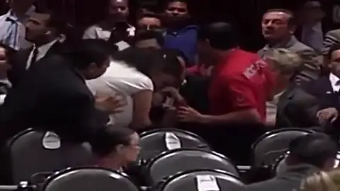 Una diputada mexicana se entera del asesinato de su hija en plena sesión parlamentaria Una diputada mexicana se entera del asesinato de su hija en plena sesión parlamentaria