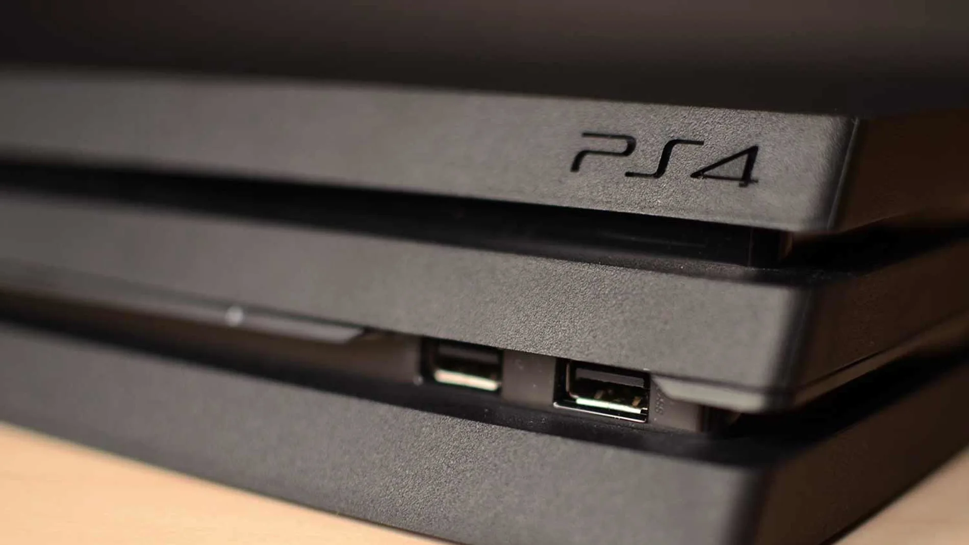 PS4 PS4