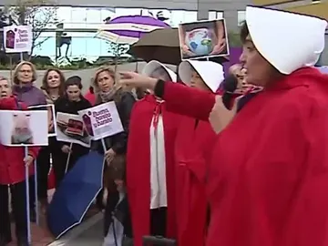 Manifestación contra la gestación subrogada en Valencia Manifestación contra la gestación subrogada en Valencia