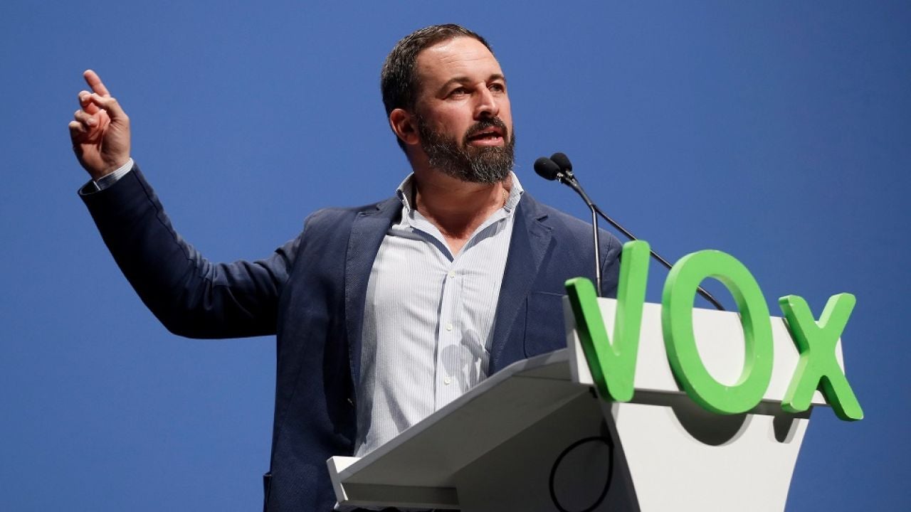 Santiago Abascal visita 'Espejo Público' para tomarse 'Un café con Susanna'