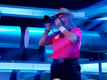 VÍDEO: Un paparazzi se cuela en el especial de 'El Rocío' en '¡Ahora Caigo!' VÍDEO: Un paparazzi se cuela en el especial de 'El Rocío' en '¡Ahora Caigo!'