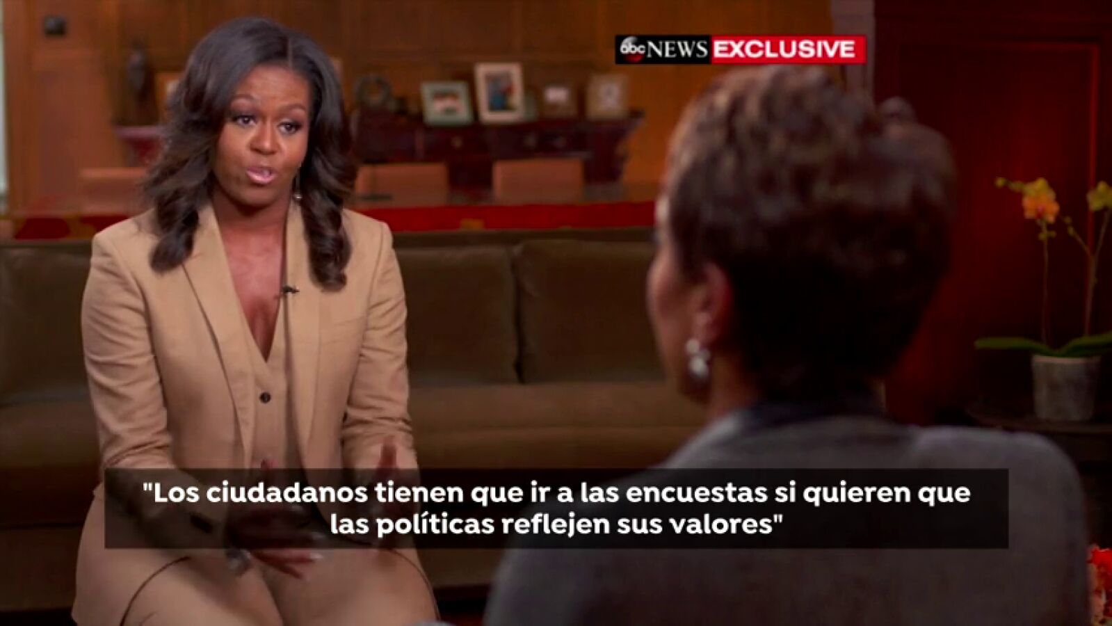 Michelle Obama carga contra Trump en su libro: 