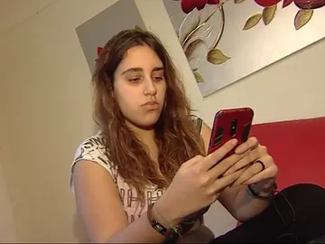 Mensaje de una adolescente acosada: "Hay que denunciar, no hay que callarse" Mensaje de una adolescente acosada: "Hay que denunciar, no hay que callarse"