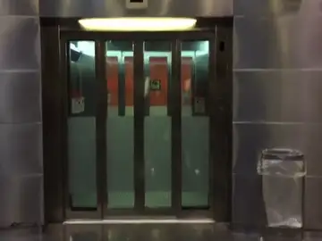 Libertad para ocho de los 15 detenidos por un presunto delito de agresión sexual a una joven en Santa Coloma de Gramanet Libertad para ocho de los 15 detenidos por un presunto delito de agresión sexual a una joven en Santa Coloma de Gramanet