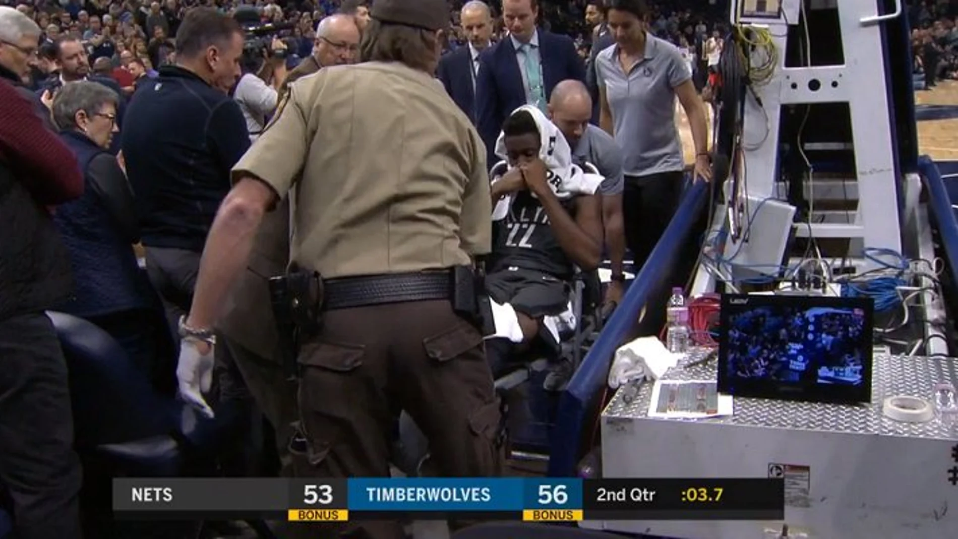 Caris LeVert, tras su grave lesión Caris LeVert, tras su grave lesión