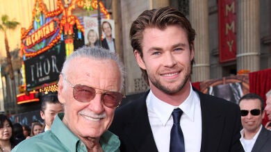 La adorable imagen con la que Chris Hemsworth se ha despedido de Stan Lee
