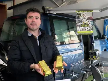 El empresario de Castellón que sortea la cesta de Navidad valorada en 233.000 euros libres de impuestos. El empresario de Castellón que sortea la cesta de Navidad valorada en 233.000 euros libres de impuestos.