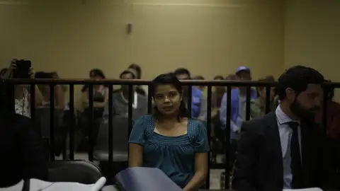 La joven salvadoreña Imelda Cortez, acusada de intentar abortar a una niña La joven salvadoreña Imelda Cortez, acusada de intentar abortar a una niña