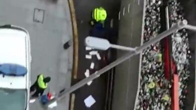 Fallece una ciclista arrollada por un camión en Bilbao