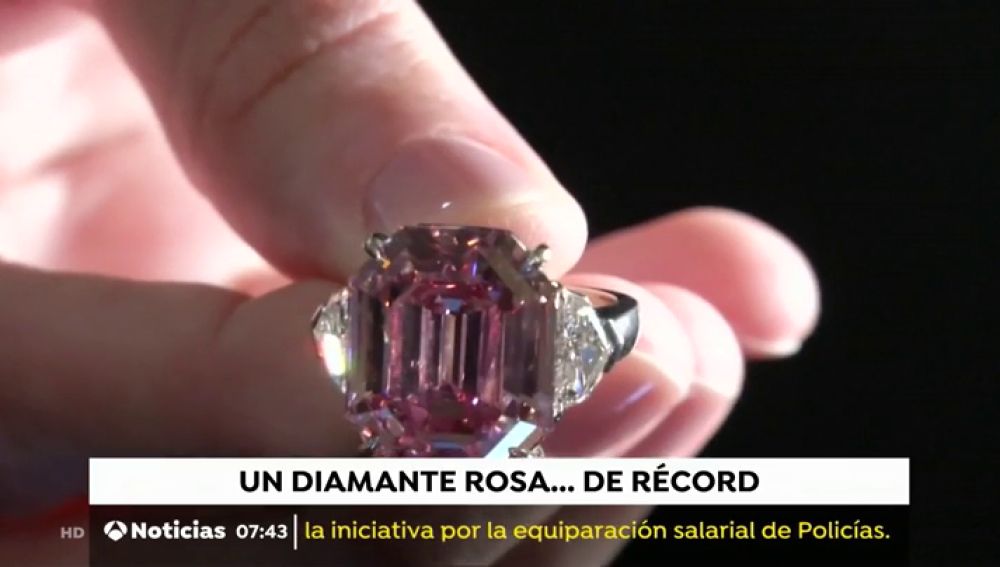  50 millones de dólares por un diamante rosado de 19 quilates
